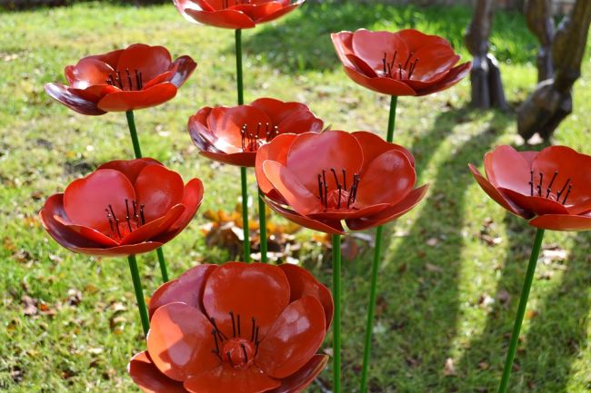 Red Poppy Spike Garden Ornament