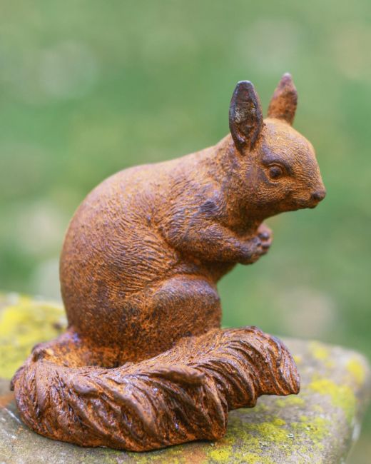 Rustic Cast Iron "Wild Squirrel" Garden Sculpture Rustic Cast Iron "Wild Squirrel" Garden Sculpture