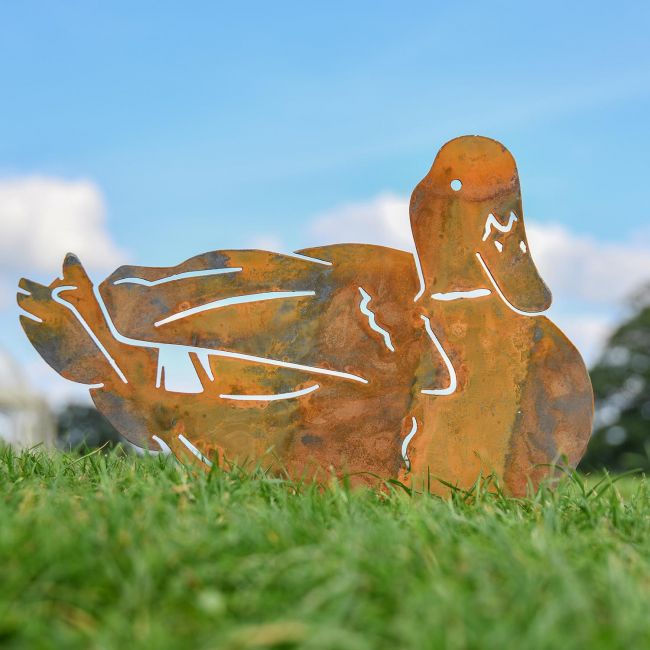 Rustic Sitting Duck Silhouette in Situ Rustic Sitting Duck Silhouette in Situ