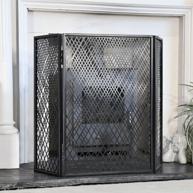 "The Marquise" Three Fold Fire Guard "The Marquise" Three Fold Fire Guard