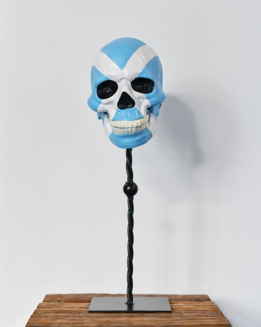 Freestanding Scottish Flag Skull Ornament Freestanding Scottish Flag Skull Ornament