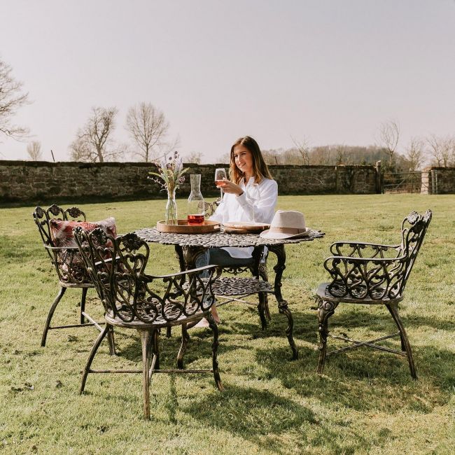 Brushed Gold "Wootton House" Four Seat Dining Set Brushed Gold "Wootton House" Four Seat Dining Set