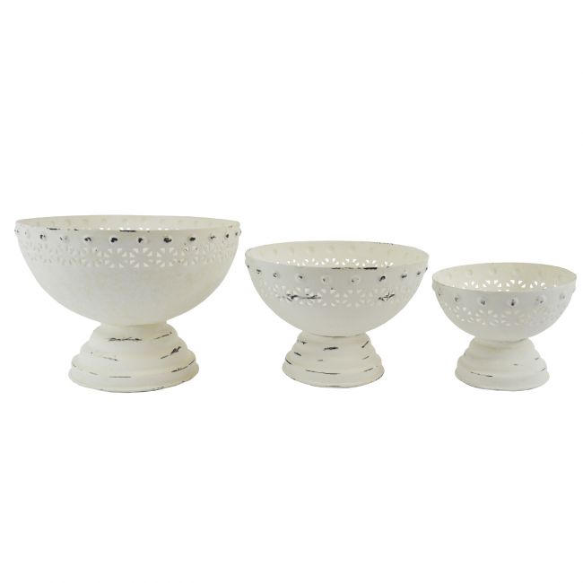 Shabby Chic White Fruit Bowl Shabby Chic White Fruit Bowl