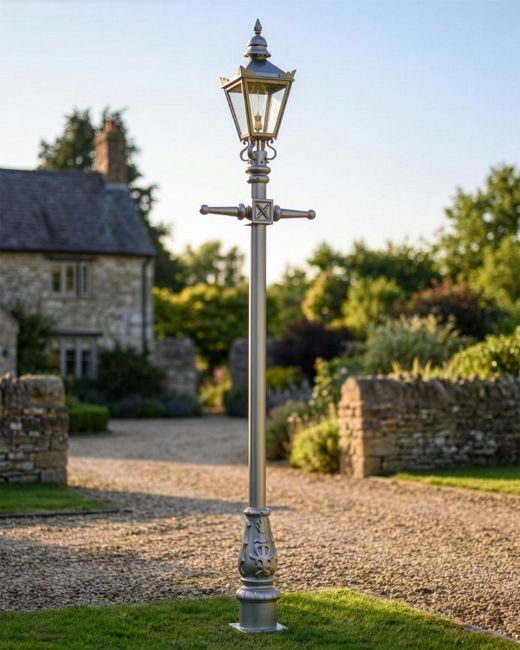 Silver Finish Harrogate Lamp Post 2.25m digital illustration Silver Finish Harrogate Lamp Post 2.25m digital illustration