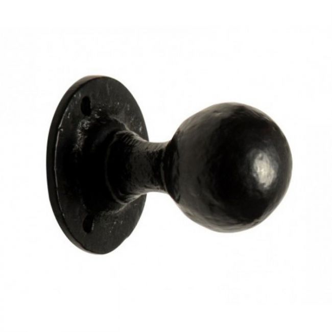 Simplistic Cast Iron Round Door Knobs Simplistic Cast Iron Round Door Knobs