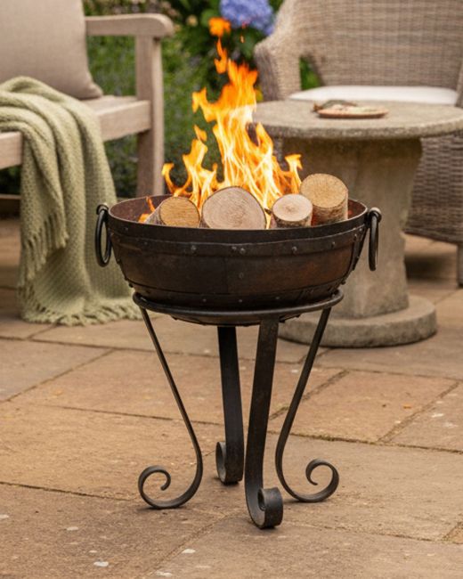 Small Iron Kadi Bowl In Situ Digital Illustration