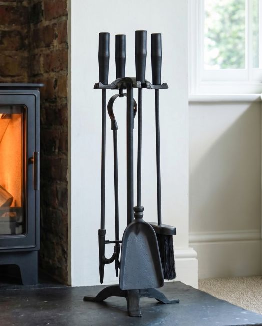 Smooth Iron Traditional Companion Set in Situ Smooth Iron Traditional Companion Set in Situ