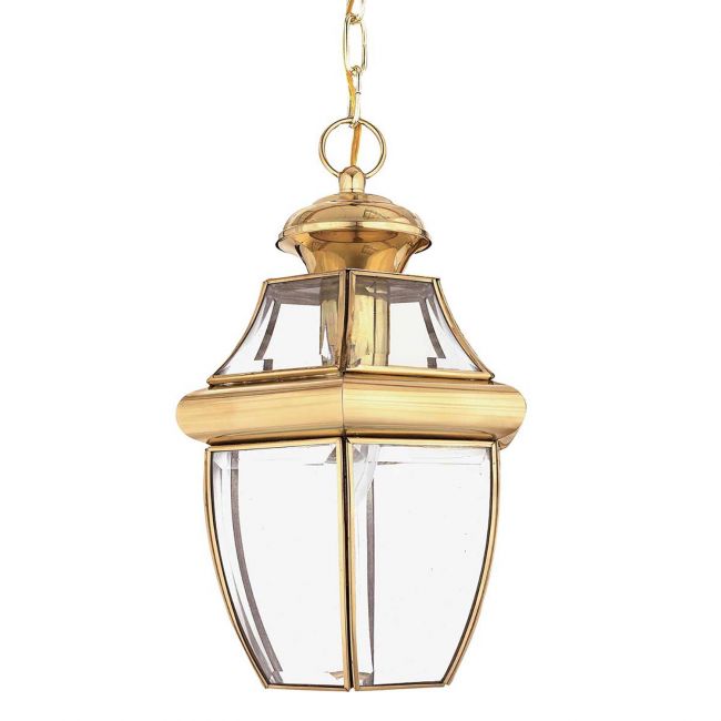 Solid Brass "Elegance" Traditional Victorian Large Chain Single Light Lantern in Polished Brass Solid Brass "Elegance" Traditional Victorian Large Chain Single Light Lantern in Polished Brass