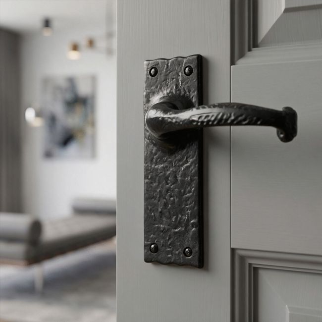 "Hudson Cottage" Period Cast Iron Door Handle