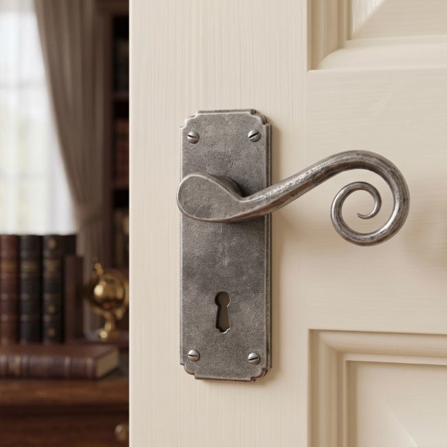 Monkeytail Levr Lock Set Pewter 