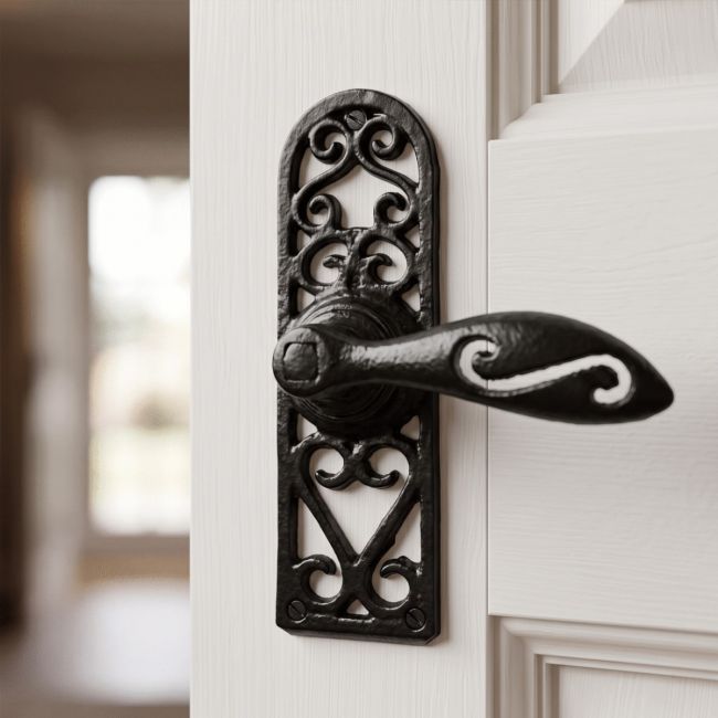 "Hadson Lodge" Scrolled Black Iron Lever Handle
