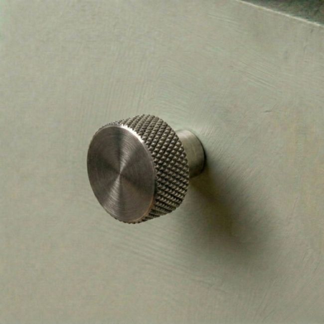 "Vesper" Knurled Edge Cabinet Knob in Pewter - 25mm