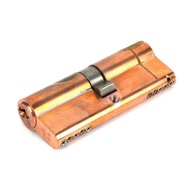 The 5-Pin Euro Cylinder Lock Keyed to Differ - 40/40 - Polished Bronze on a White Background The 5-Pin Euro Cylinder Lock Keyed to Differ - 40/40 - Polished Bronze on a White Background