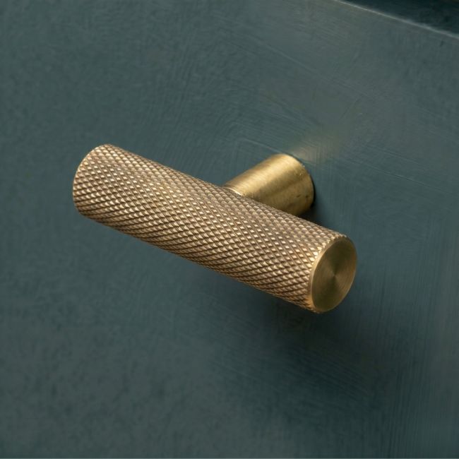 "Astor" Knurled Industrial T-Bar – Aged Brass "Astor" Knurled Industrial T-Bar – Aged Brass