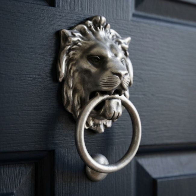 Pewter Lion Door Knocker - Thumbnail