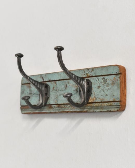 Rustic Wood And Iron Coat Hooks 2 - Thumbnail