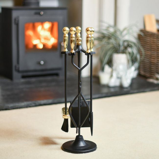Traditional Cawthorne Black Companion Set In A Fireplace Setting Traditional Cawthorne Black Companion Set In A Fireplace Setting