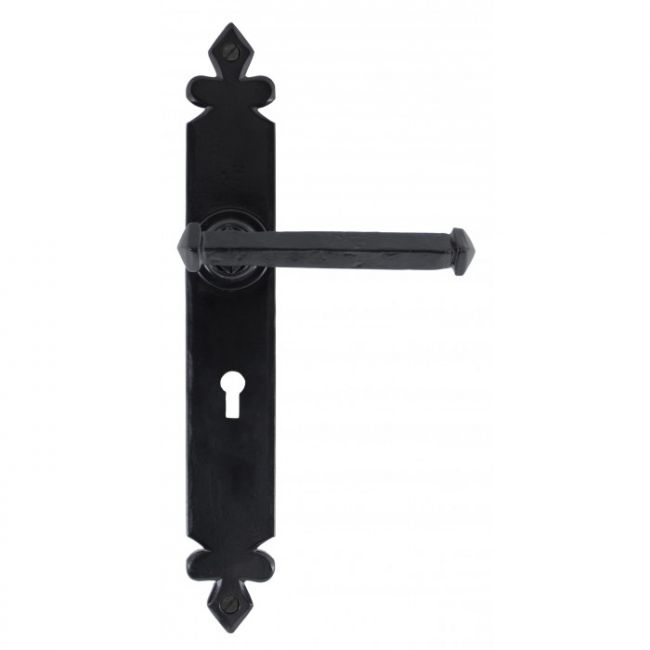 Black Tudor Lever Latch With Keyhole