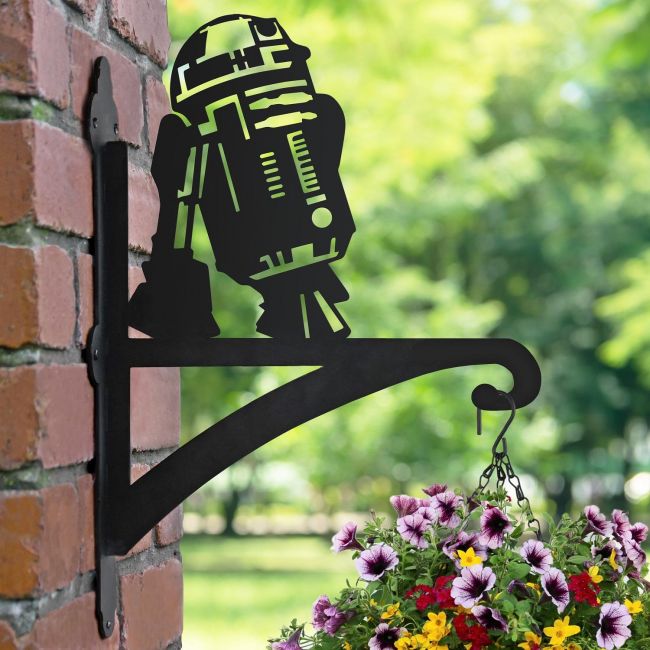 R2D2 Hanging Basket Bracket in Garden Setting R2D2 Hanging Basket Bracket in Garden Setting