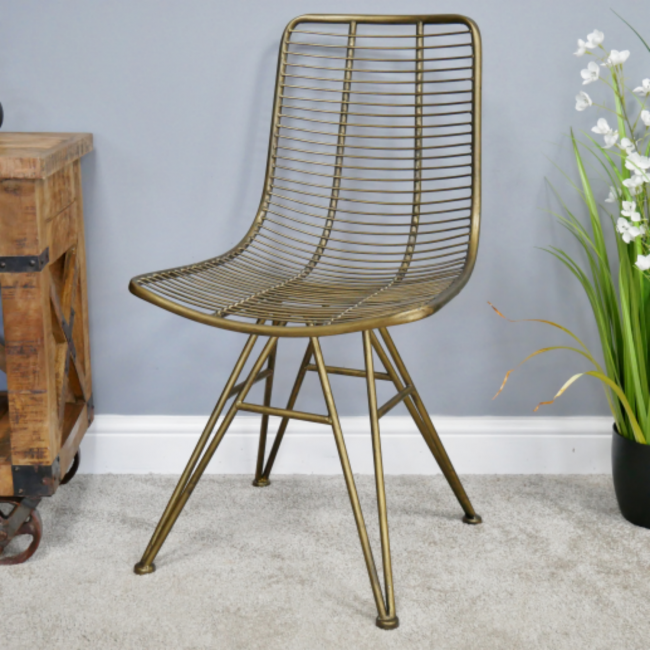 Curved Gold Metal Wire Chair Curved Gold Metal Wire Chair