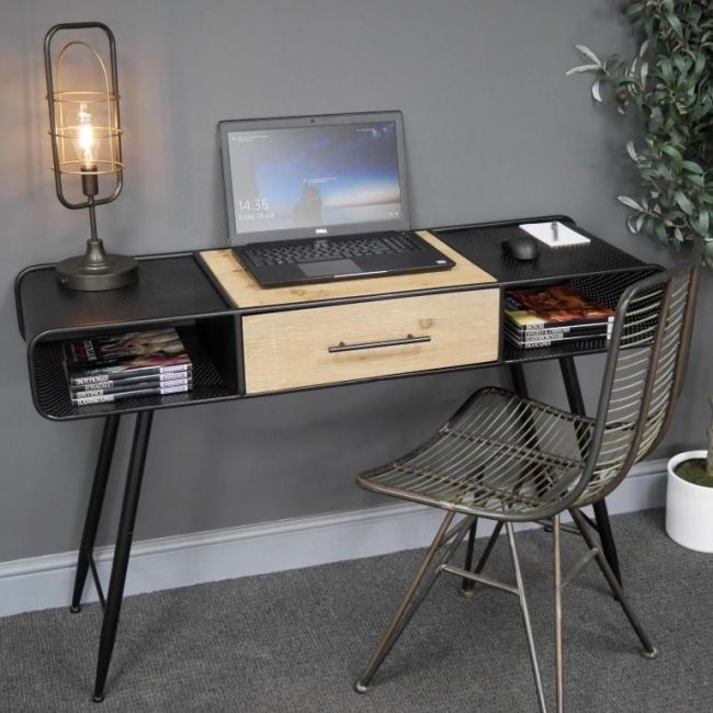 Retro Style Metal & Fir Wood Desk Retro Style Metal & Fir Wood Desk