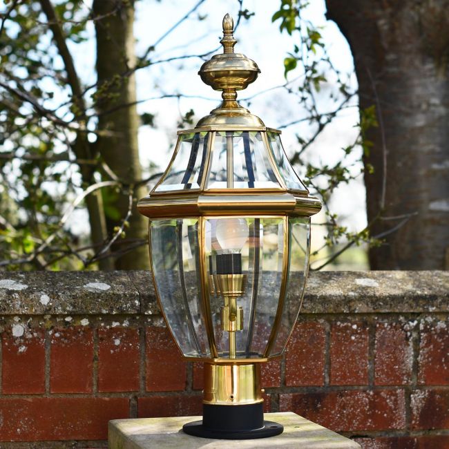 Traditional polished brass & glass driveway pedestal light Traditional polished brass & glass driveway pedestal light