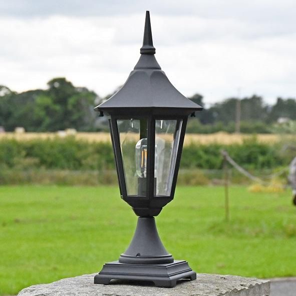 Traditional Black Base Pillar Lantern Traditional Black Base Pillar Lantern