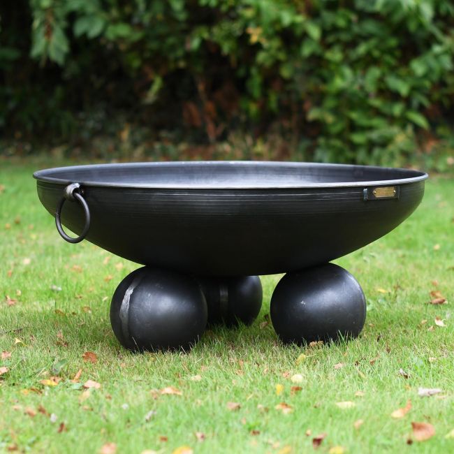 Round Fire Pit With Ball Feet Finished In a Midnight Black Round Fire Pit With Ball Feet Finished In a Midnight Black