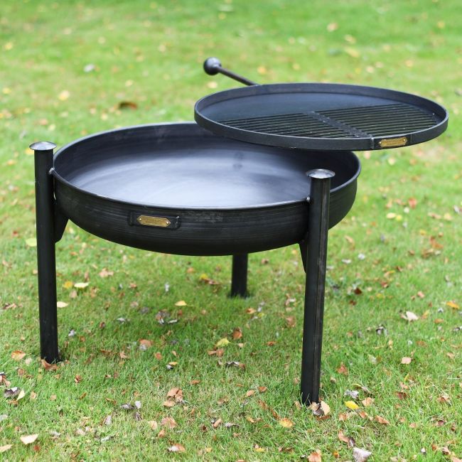 Midnight black firepit with swing arm Midnight black firepit with swing arm