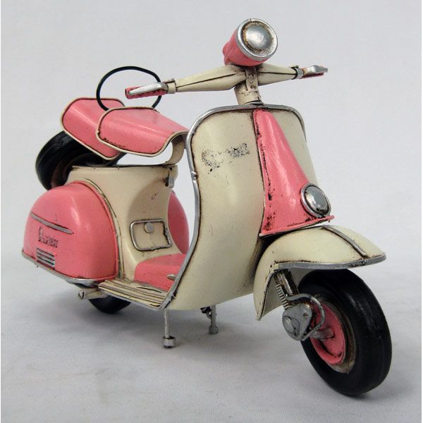 Pink Messerschmitt "Vespa" M-55 Grand Sport Motorcycle Model