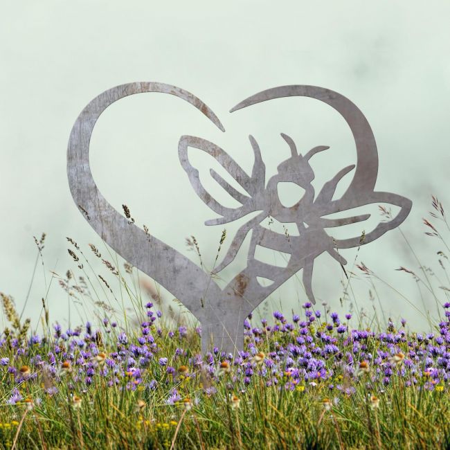 "Loving Nature" Bee Grave Marker Ground Spike in Natural Steel Finish "Loving Nature" Bee Grave Marker Ground Spike in Natural Steel Finish
