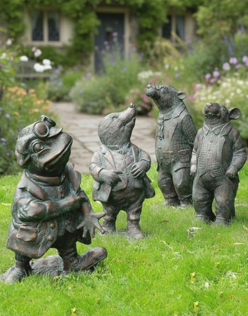 "Wind In The Willows" Garden Sculpture Set