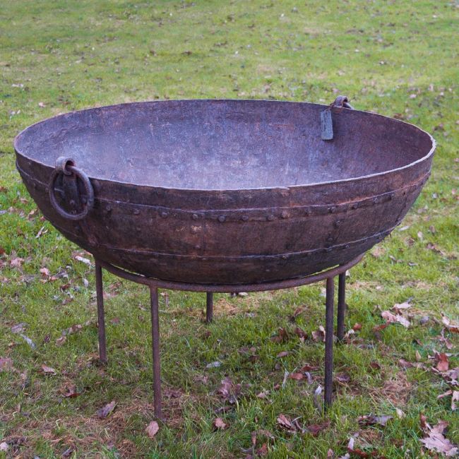 Traditional Kadai Bowl with Stand