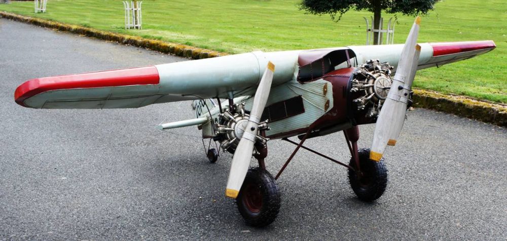 1928 “The Tin Goose” Ford 5AT Tri Motor Plane Replica | Black Country ...