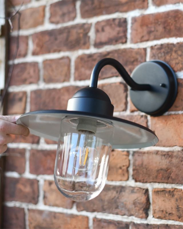 Contemporary Black Swan Neck Wall Light Black Country Metalworks