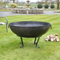 110cm Kadai Bowl with stand in situ 