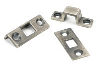 4" Universal Bolt in Antique Pewter Keeps