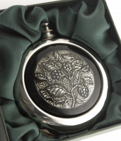 Berry Whisky Hip Flask