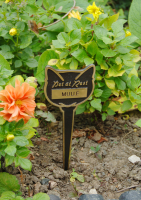 Pet Memorial Sign - Brass Spiked Cat (Pet At Rest)