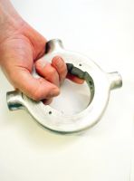 Aluminium Tie Bar Centre Boss - Daisy Design