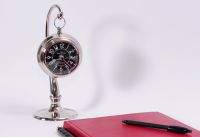 Downing Street “City of Westminster” Hanging Clock Stand 