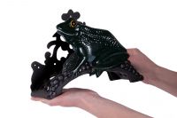 "Ferdinand Pond frog" Cast iron garden hose holder