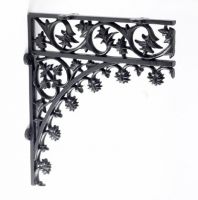 "Montfort" Gothic Bracket 38 x 34cm