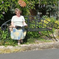 “Hampton Bridge” Wrought Iron Chaise Garden Bench to Scale “Hampton Bridge” Wrought Iron Chaise Garden Bench to Scale