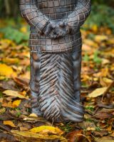 "The Hearthland Squire’ Resin Badger Garden Sculpture - Large close up of tail