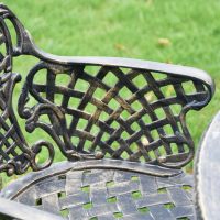 Close-Up of Crosshatch Pattern on Four Seater Dining Set