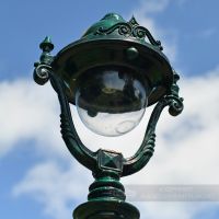 Antique Green Opulent Cast Iron Lamp Post Luminaire