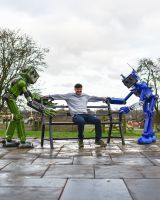 Recycled Metal Pair of Robots Selfie Bench