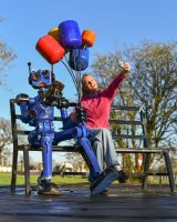 Recycled Metal Robot with Balloons Selfie Bench