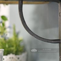 "Dovedale" Arched Beeswax Iron Shelf Bracket 16 x 16cm